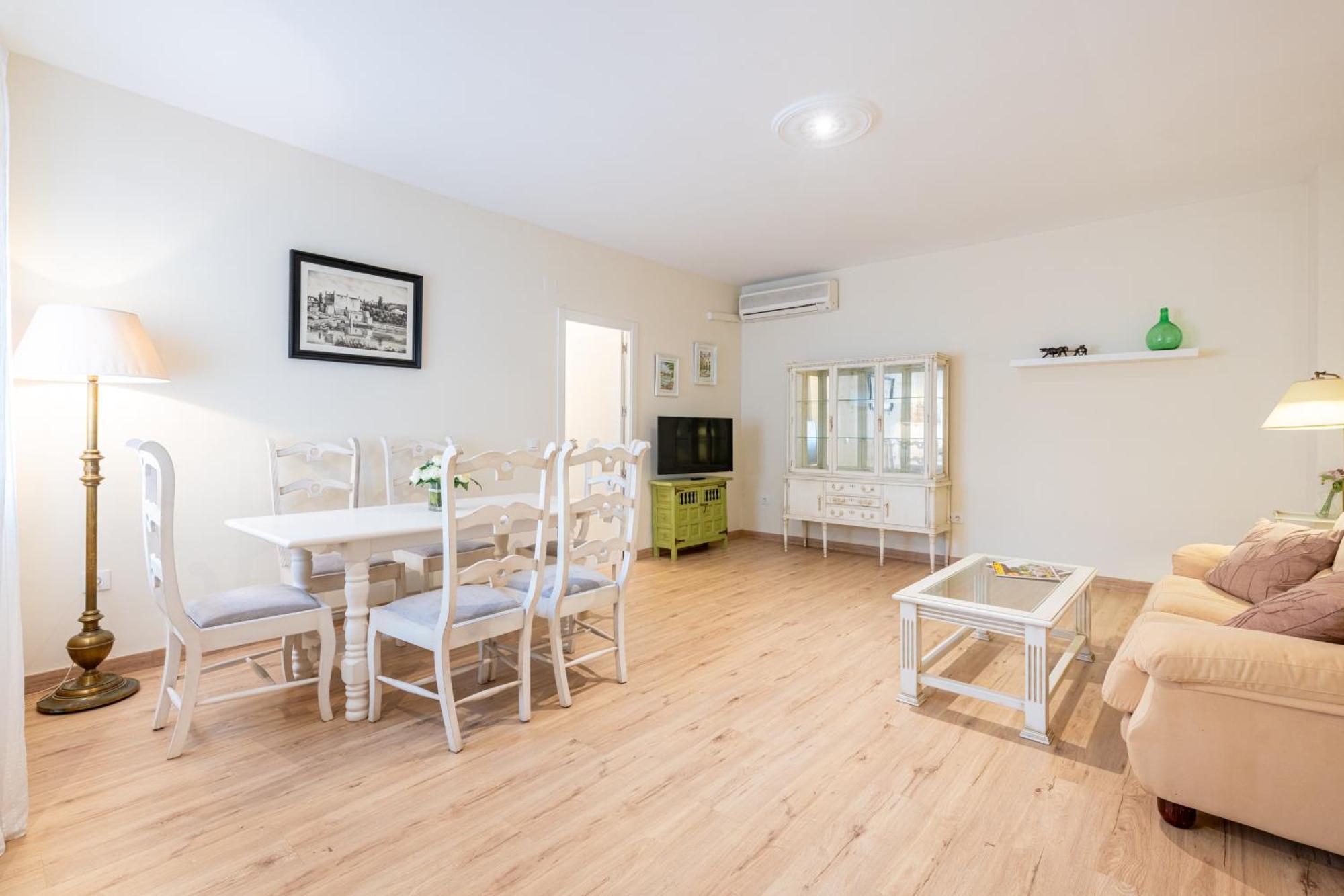 San Bernardo By Thegoodtourist Apartment Sevilla Bagian luar foto